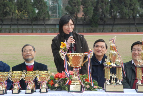 Our alumna Ms LAU Hoi Lam Karen at Sports Day 2010-11