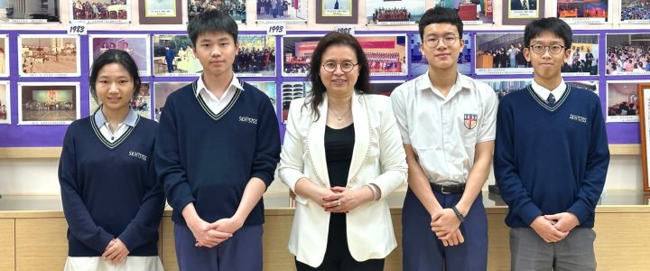Alumnus, current and former staff coaching students for the 21st Century Cup National English Speaking Competition (NESC) (Hong Kong Region) Semi Finals 2025