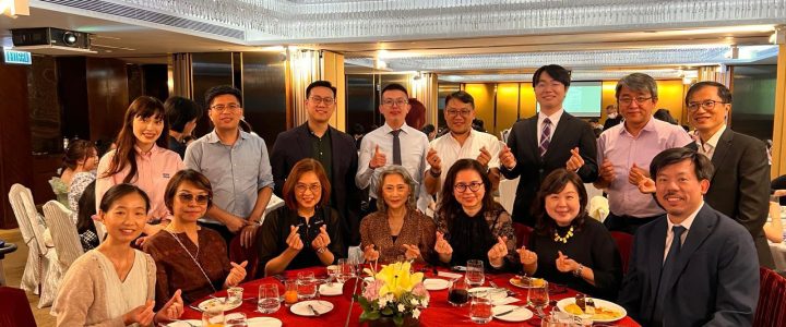 Alumni attending the F6 Graduation Dinner 2026