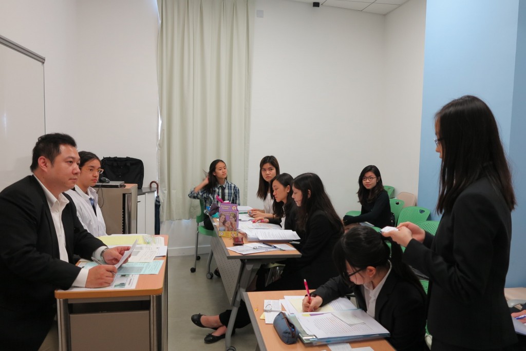 Mock Trial matches (16)