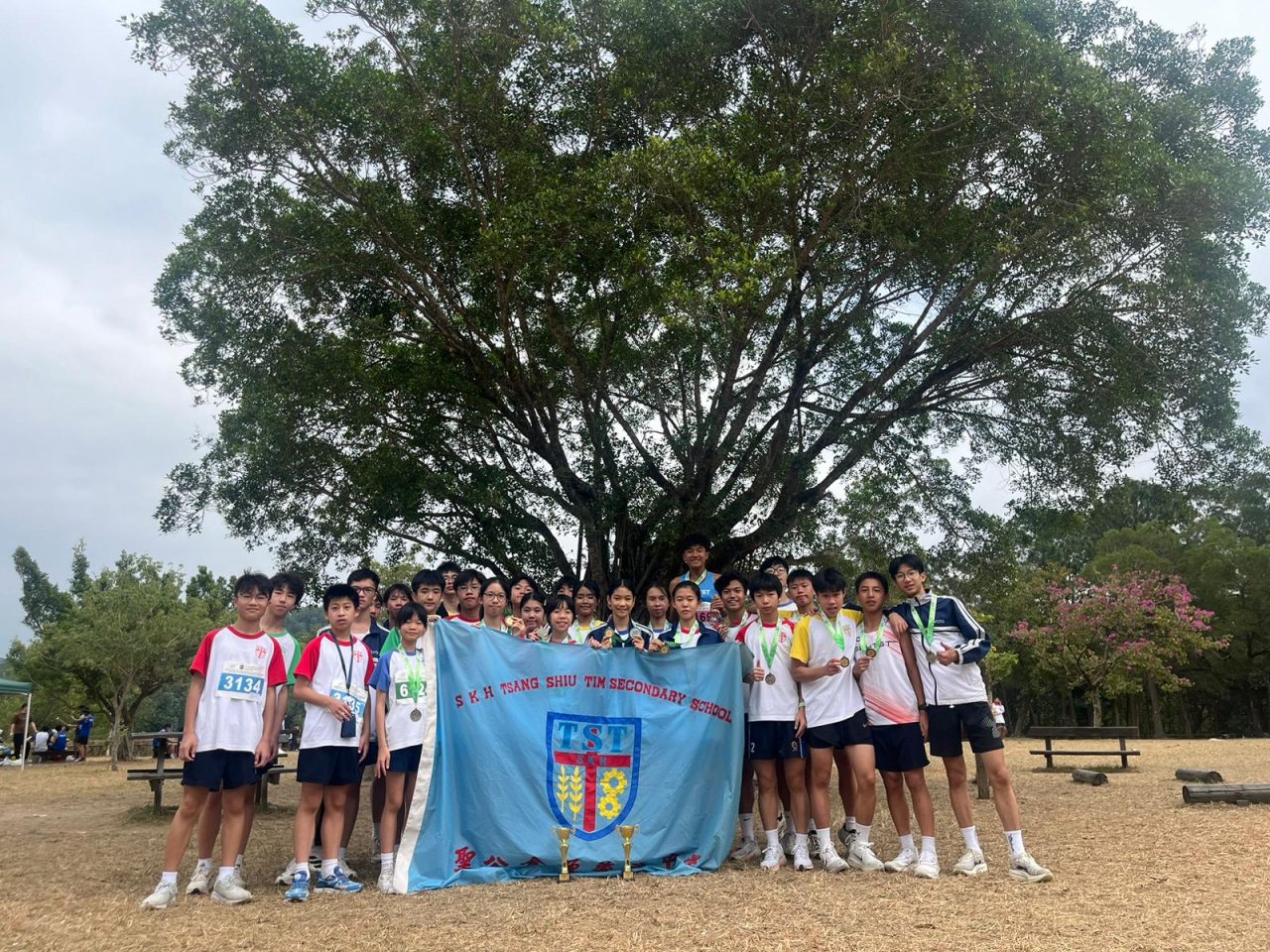 Our Long-Distance Running Team Triumphs at The HKSSF Shatin and Sai Kung Secondary Schools Area Committee Inter-School Cross-Country Competition 2025-2026