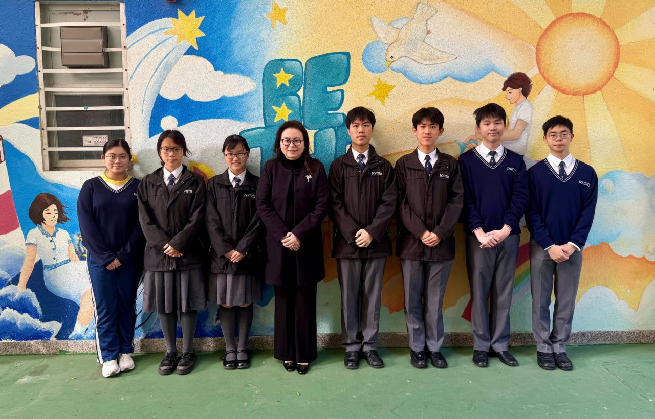 Pic 1 Students advancing to the District Finals