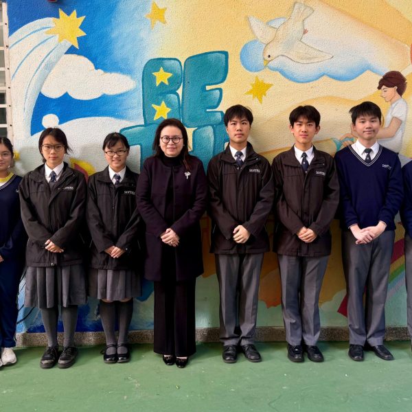 Congratulations to our seven students advancing to The Hong Kong Federation of Youth Group (HKFYG) English Public Speaking Contest 2026 (District Finals)